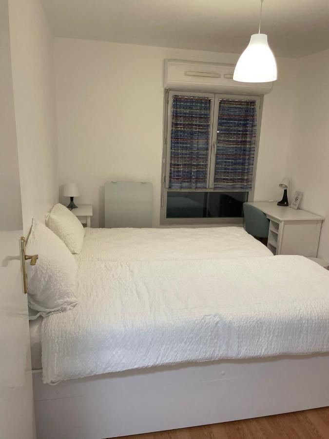 Superbe 3 Pieces Face Gare Tgv / Rer De Massy Appartement Massy  Buitenkant foto